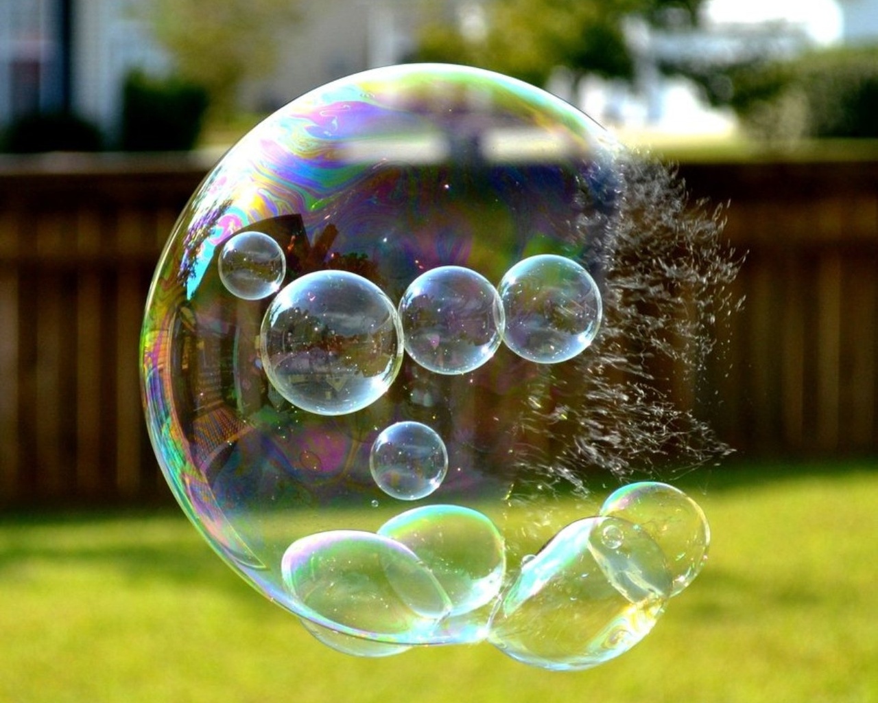 Как сделать мыльные пузыри из глицерина?